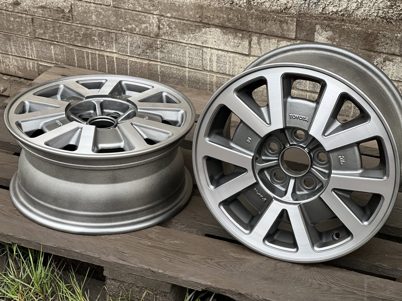 Renovace disků černá metalíza s CNC